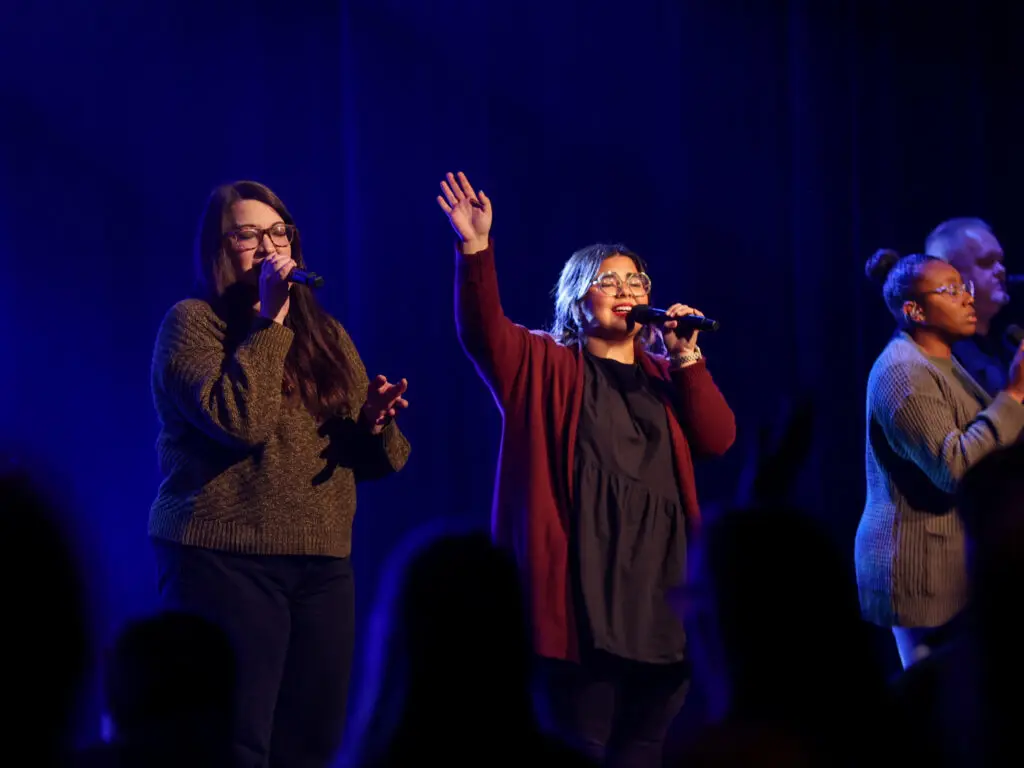 worship team singing